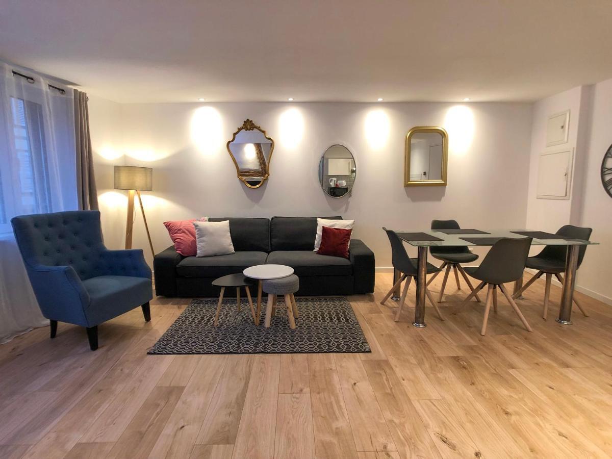 Beauty & The Beast - Old Town Cosy Apartments 콜마 외부 사진