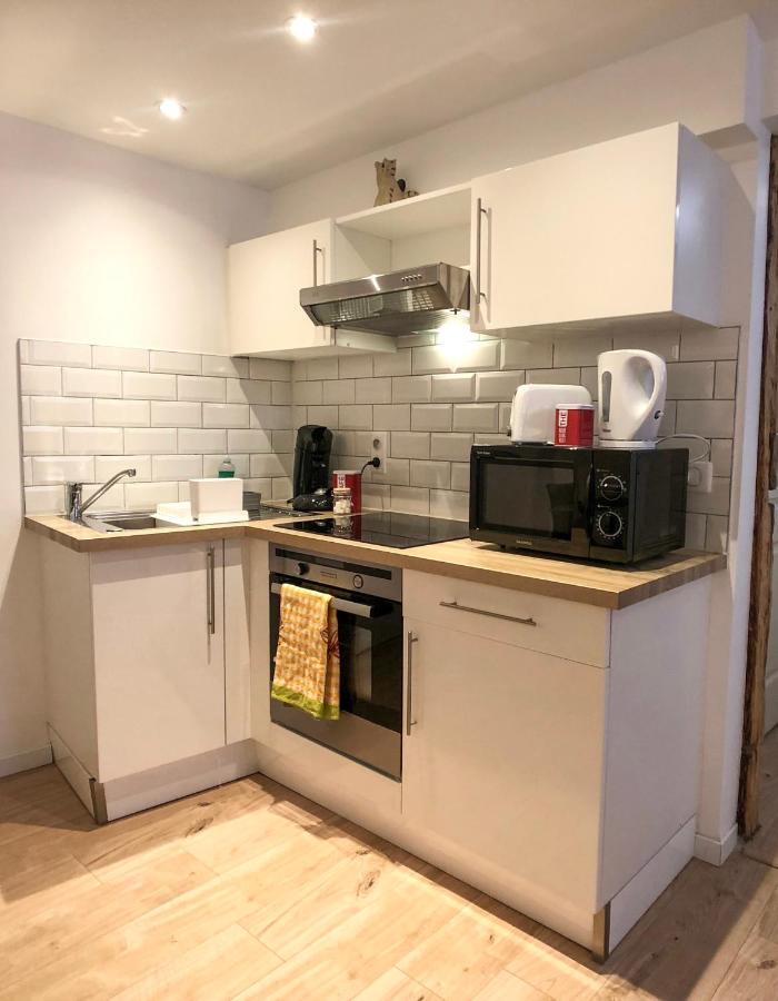 Beauty & The Beast - Old Town Cosy Apartments 콜마 외부 사진